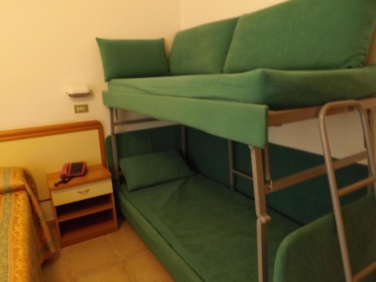 Hotel Thea Bellaria-Igea Marina Luaran gambar