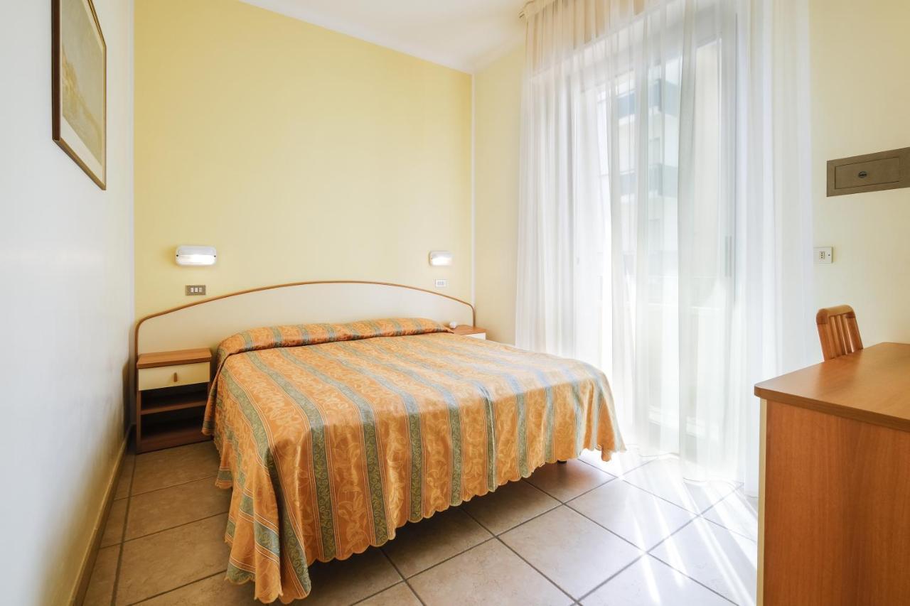 Hotel Thea Bellaria-Igea Marina Luaran gambar