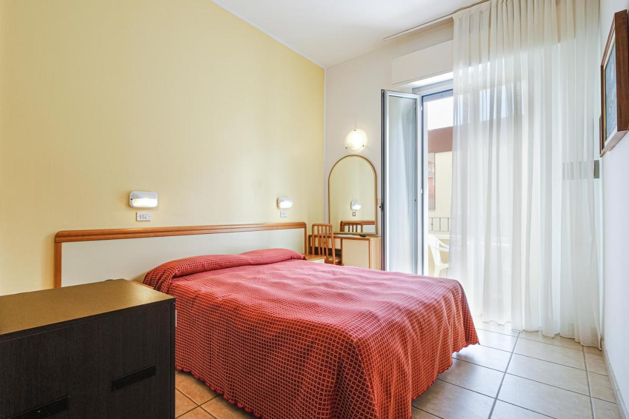 Hotel Thea Bellaria-Igea Marina Luaran gambar