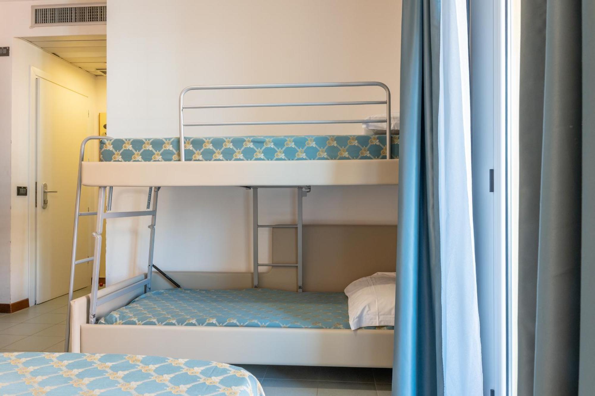 Hotel Thea Bellaria-Igea Marina Luaran gambar
